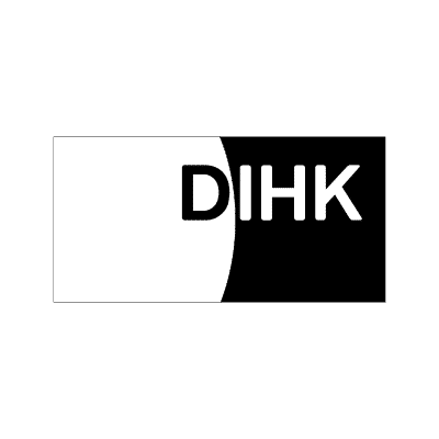 Schwarz weißes DIHK Logo, D in schwarz auf hellem Grund und IHK weiß auf schwarzem Grund.