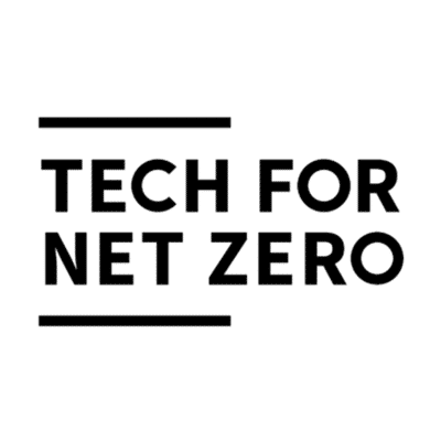 Schwarzes Tech for Net Zero Logo mit dem Schriftzug Tech for Net Zero in Großbuchstaben. Oben und Unten von einem Strich eingerahmt.